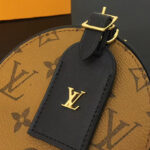 Louis Vuitton Mini Boite Chapeau Handbag M68276 Apricot